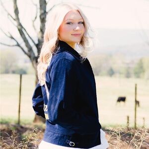 Meet your Posher, Lana